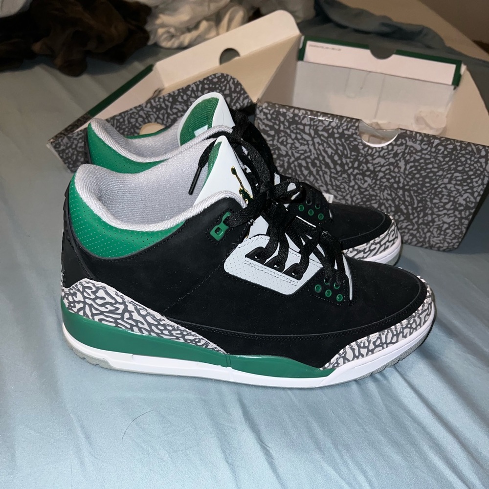 Jordan 3 pine green